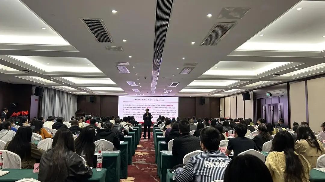 咨询热线