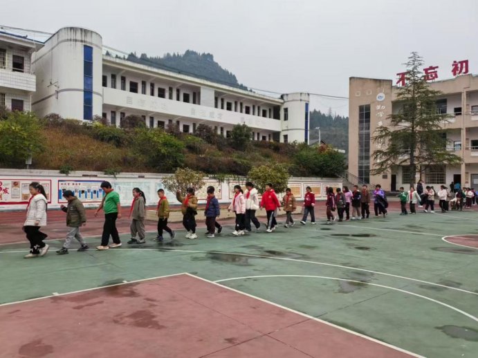 咨询热线