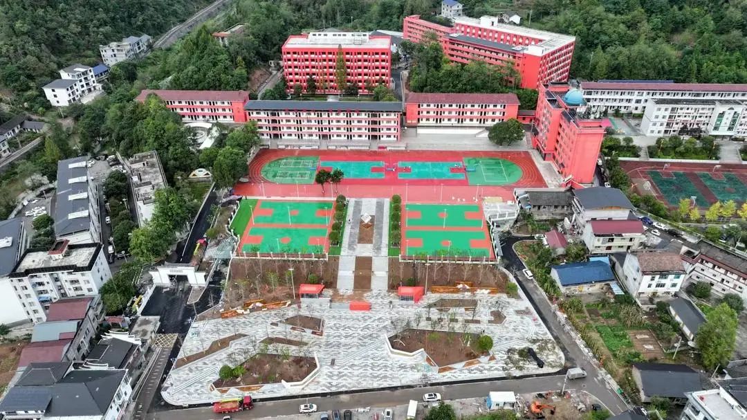 咨询热线